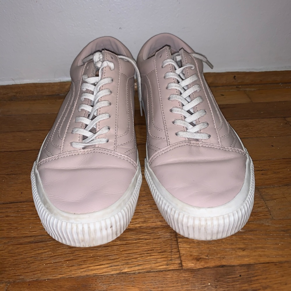 Vans - Picture 3 of 3